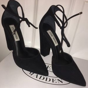 Steve Madden Pampered Pump